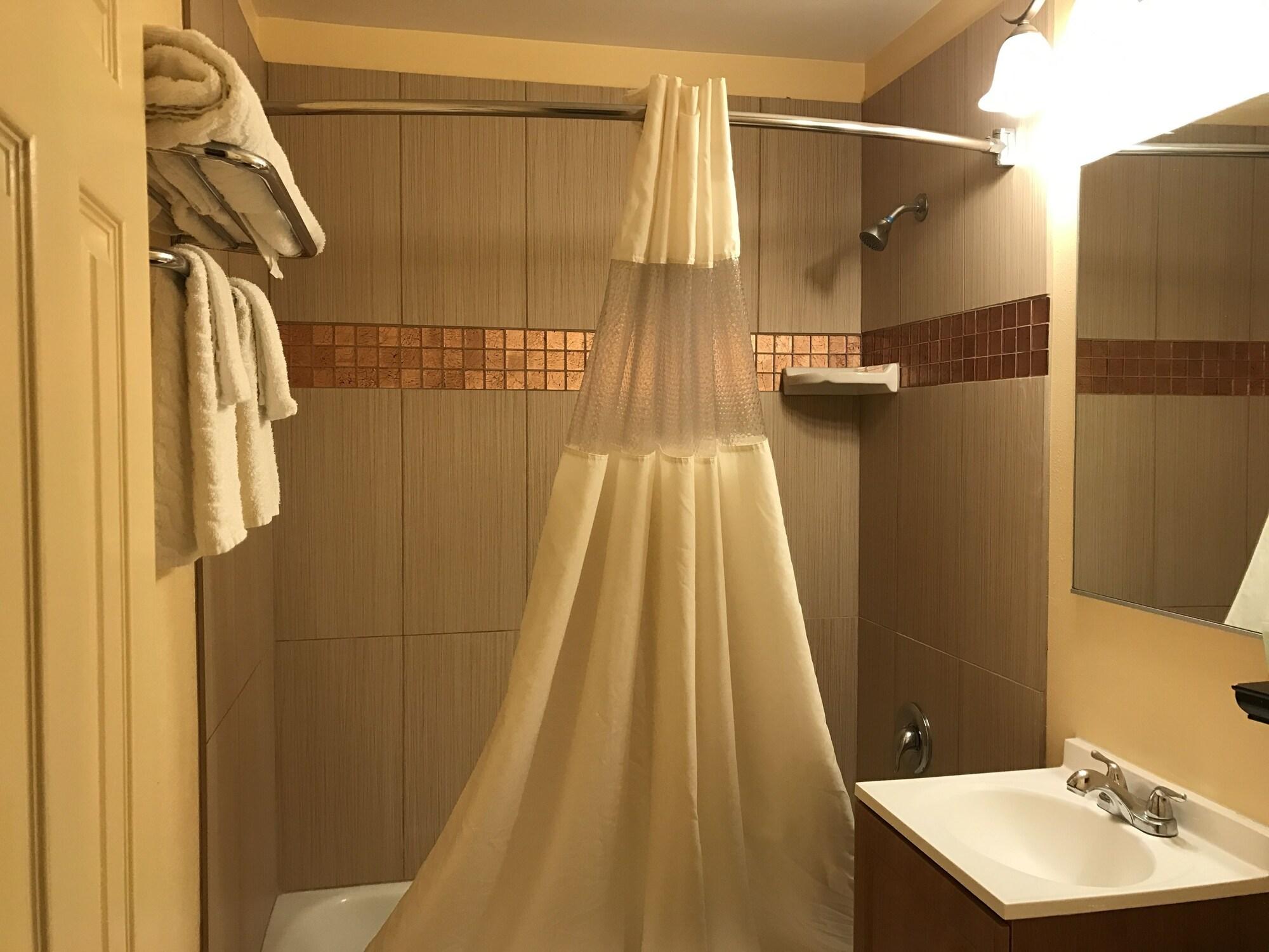 Budget Inn Of America Медфорд Екстериор снимка