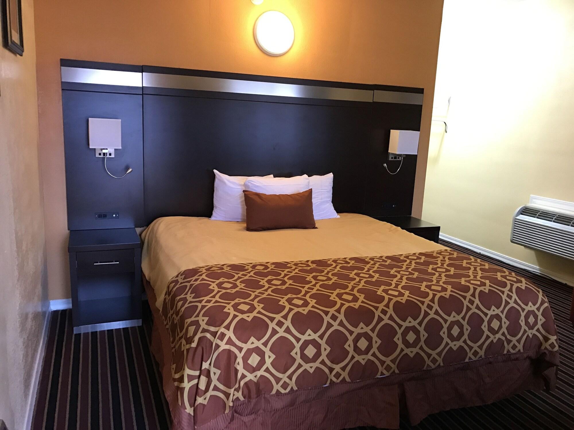 Budget Inn Of America Медфорд Екстериор снимка